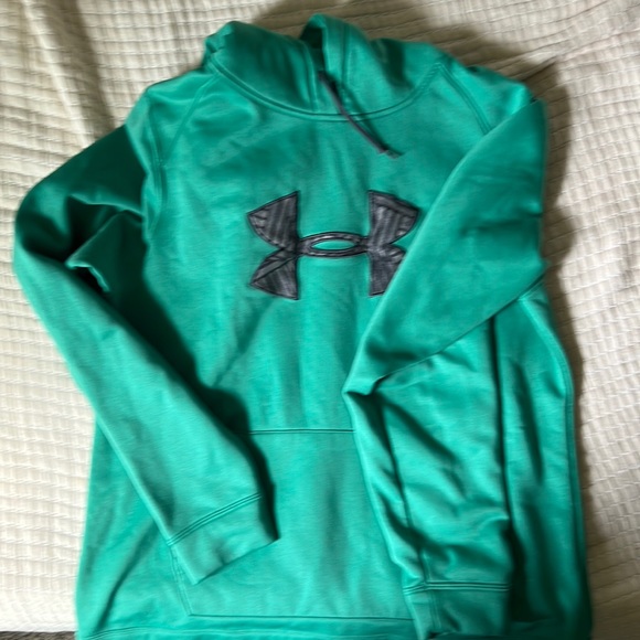 Under armor hoodie - Picture 1 of 3
